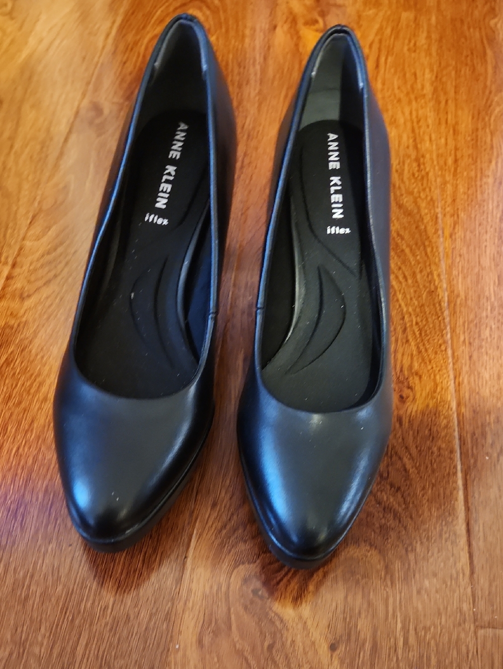 Anne Klein Black Pointed-Toe Slip-On Pump
